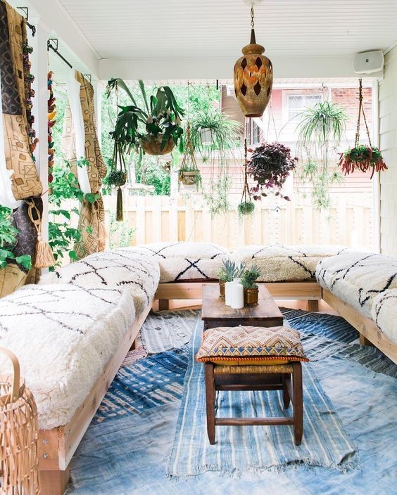 hanging plant outdoor sunroom