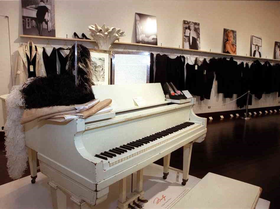 Marilyn Monroe's Piano